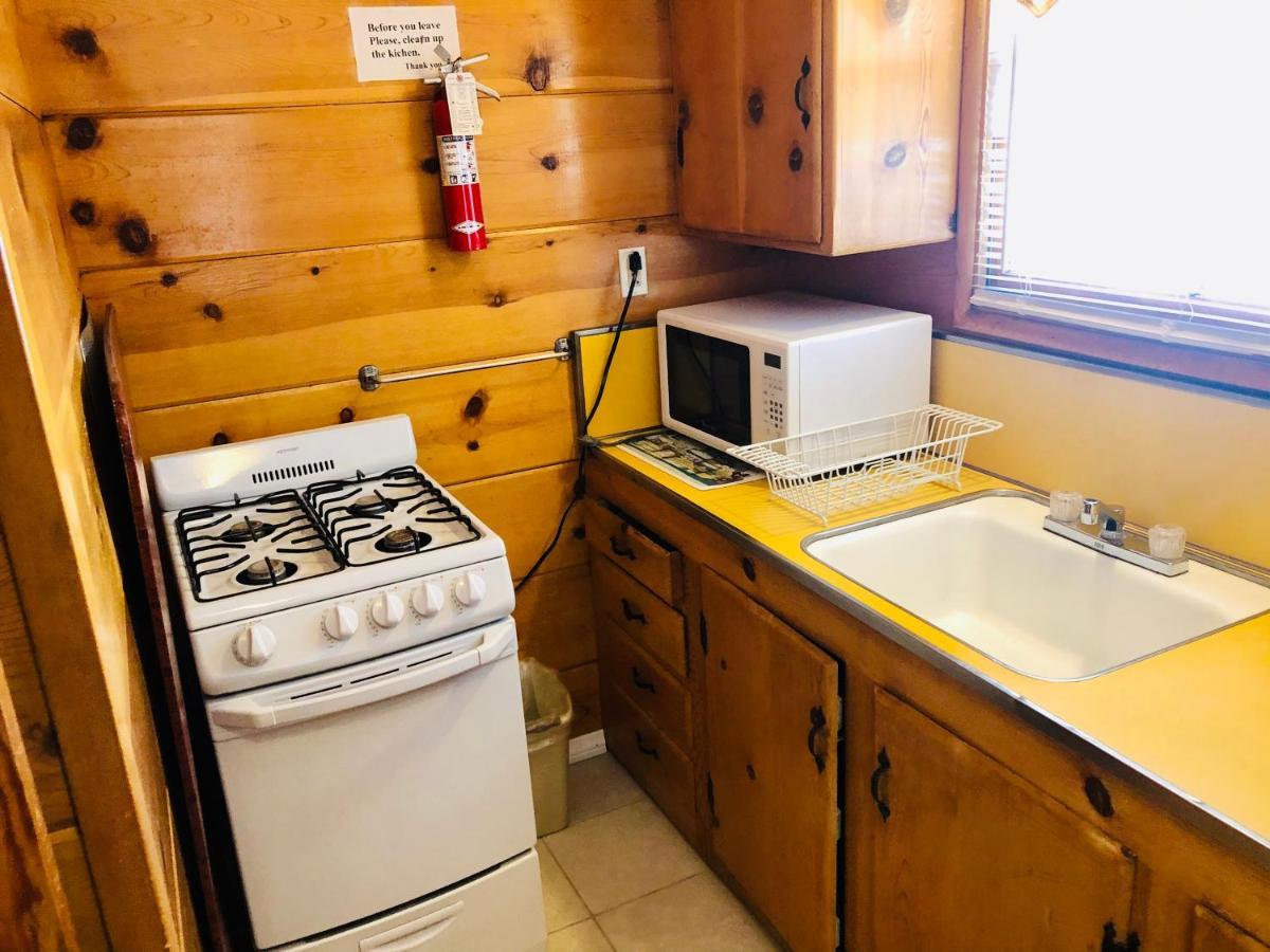Mountain View Cabins Wrightwood Esterno foto