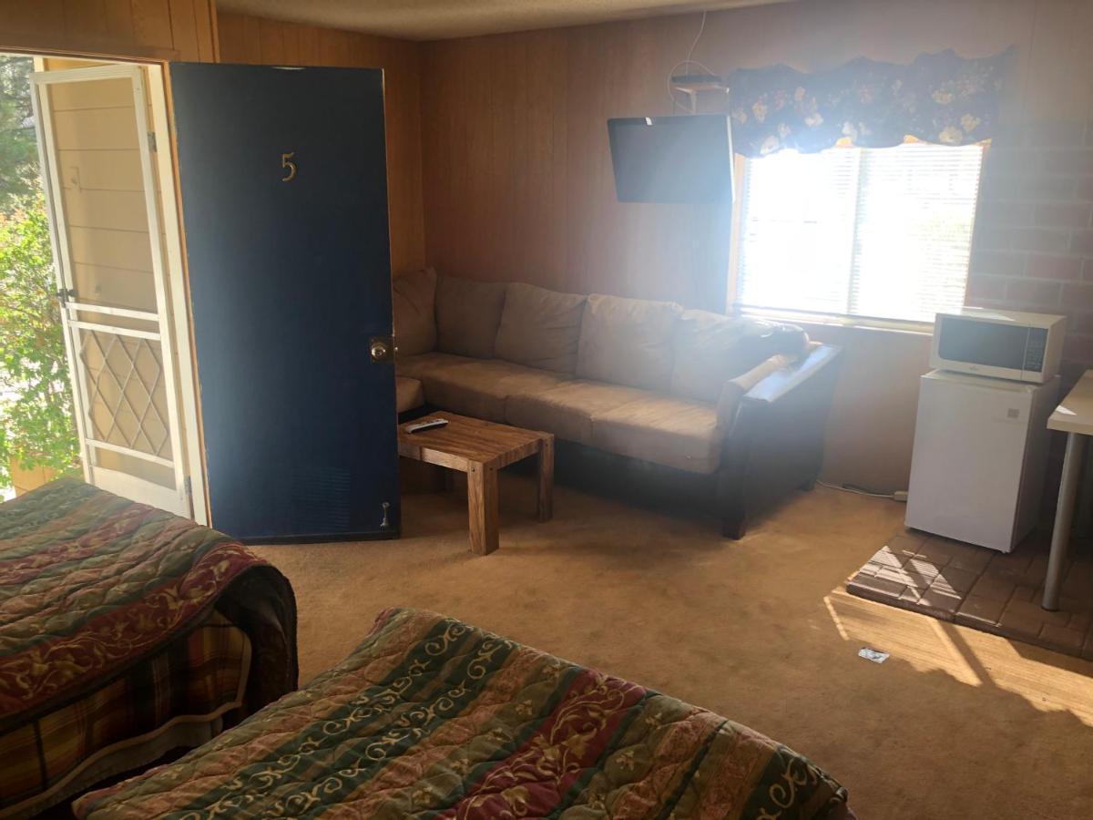 Mountain View Cabins Wrightwood Esterno foto