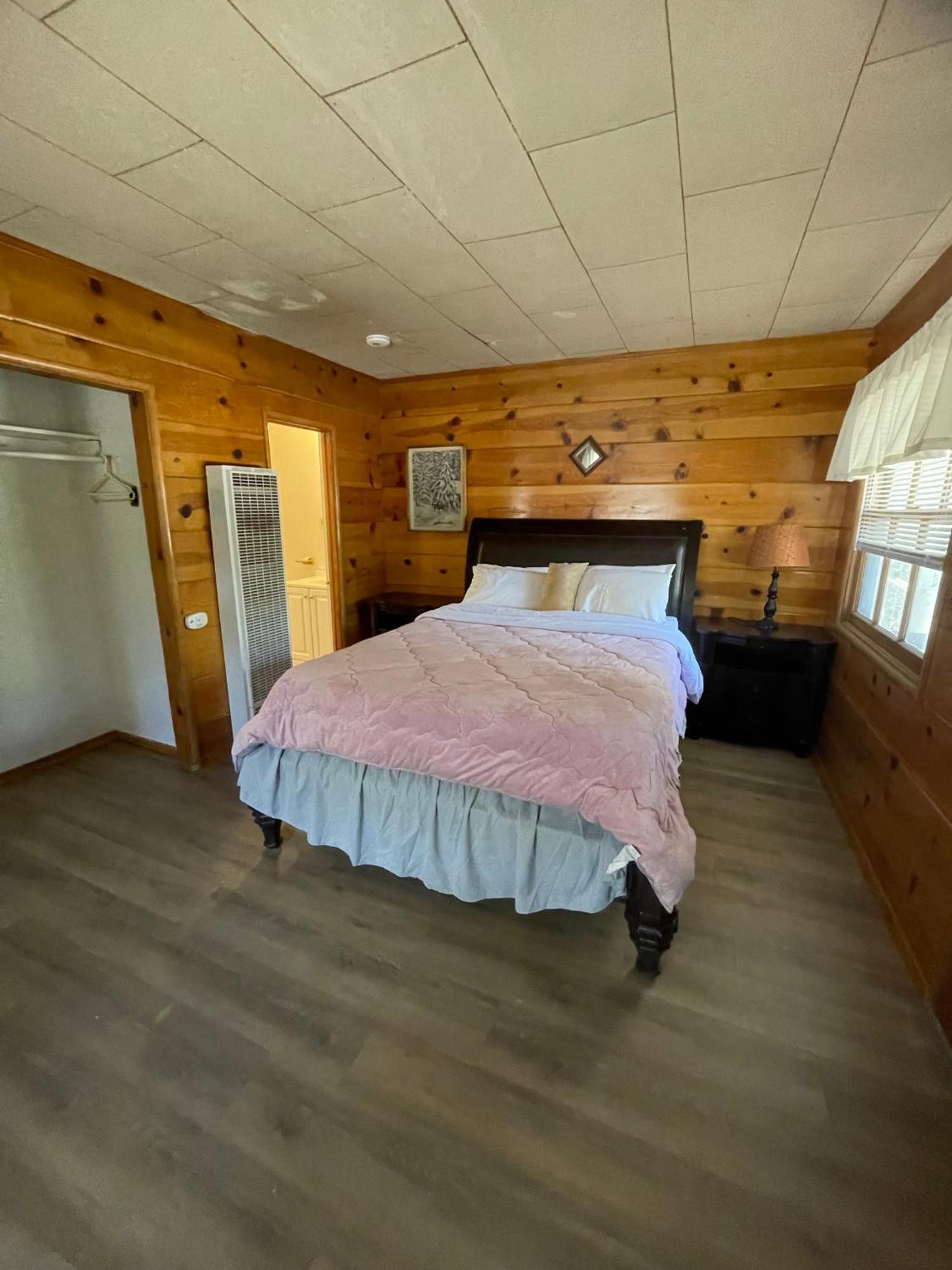 Mountain View Cabins Wrightwood Esterno foto