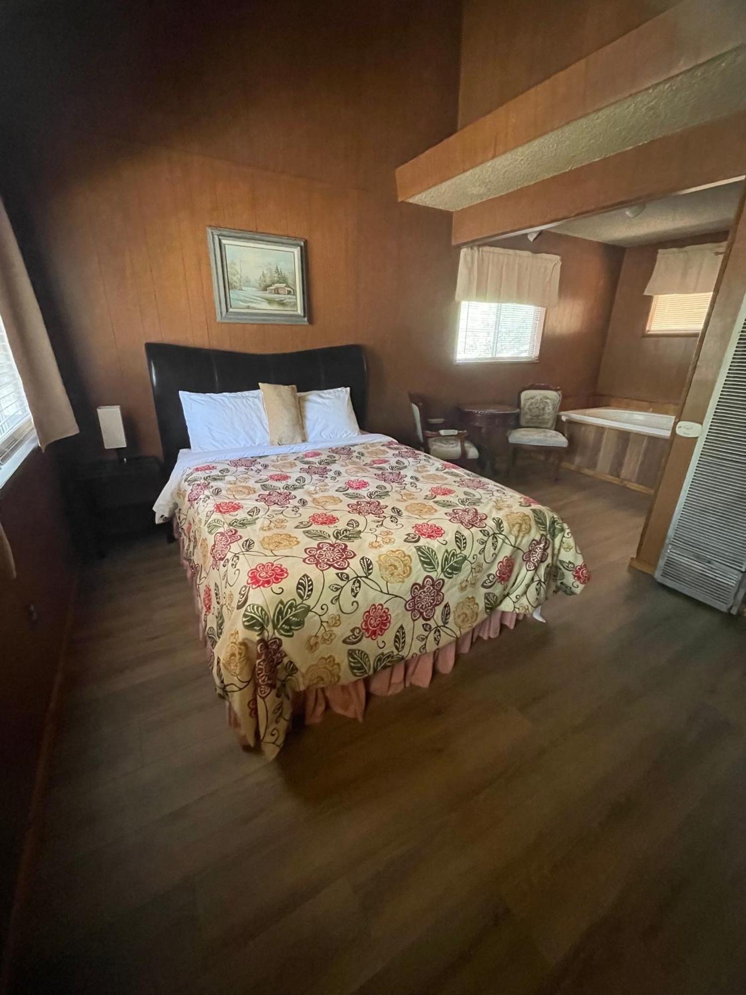 Mountain View Cabins Wrightwood Esterno foto